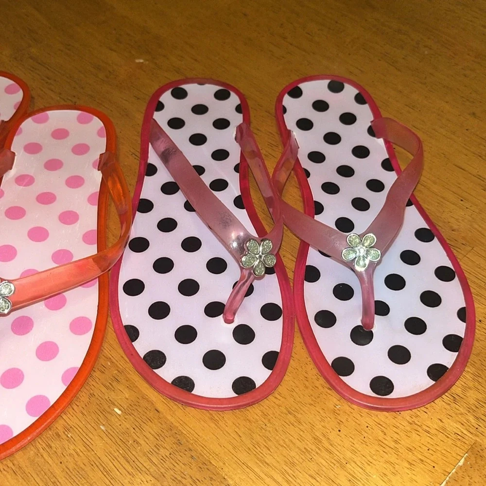 Girls Flip Flops size 1-2 Pink Black White Polka Dot Gem Flower Accent 2 Pair